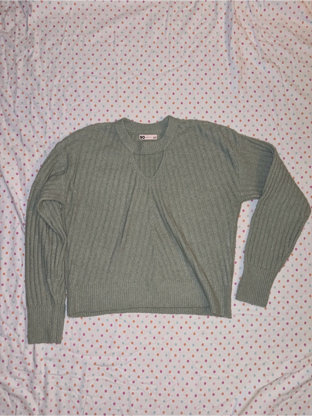 SO Sage Green Ribbed Cutout Sweater Size Large Soft Knit Long Sleeve Pullover